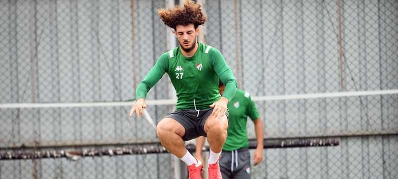 Bursasporlu futbolcuya Süper Lig’den iki talip