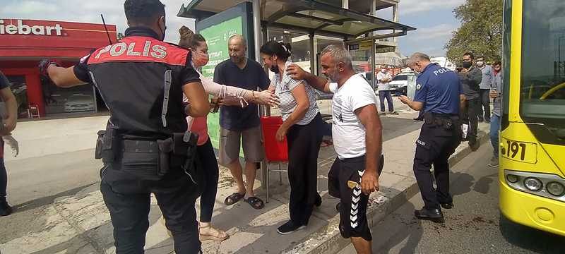 Belediye otobüsünde maske kavgasında kan aktı