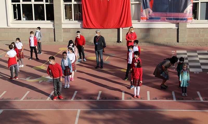 Okullar açık kalacak mı? Bakan Selçuk yanıtladı...