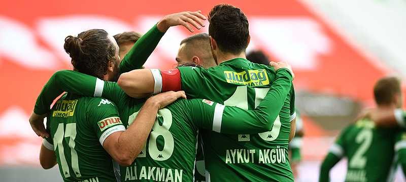 Bursaspor ile Karşıyaka 10 yıl sonra karşı karşıya gelecek