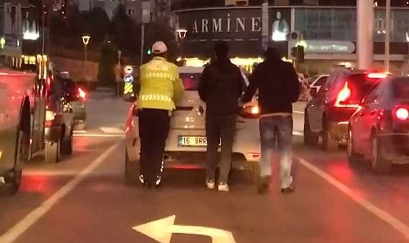 Bursa Polisi’nden takdirlik hareket...