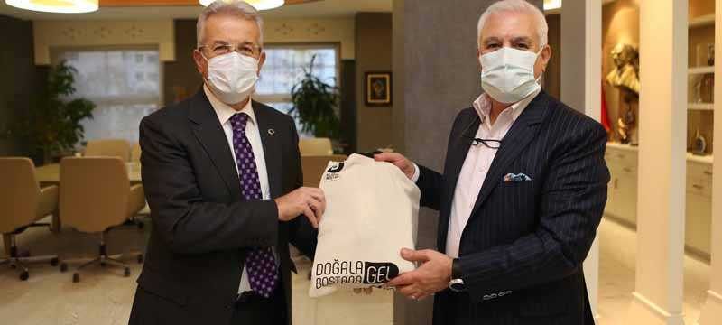 Bozbey’den nezaket ziyareti