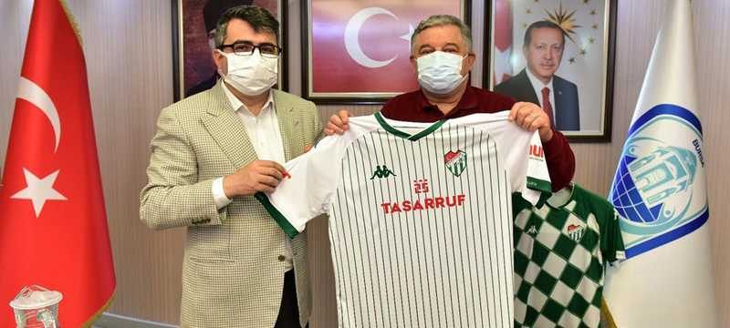 Yılmaz’dan Timsah’a formalı destek