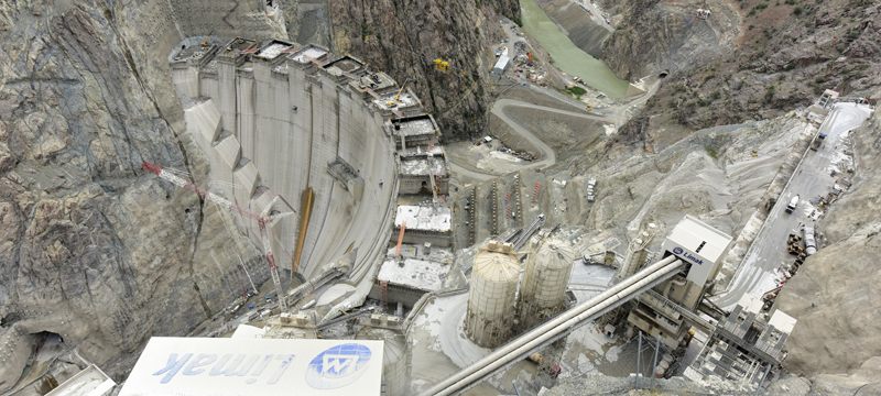 Türkiye’nin en yüksek barajı 205 metreye ulaştı
