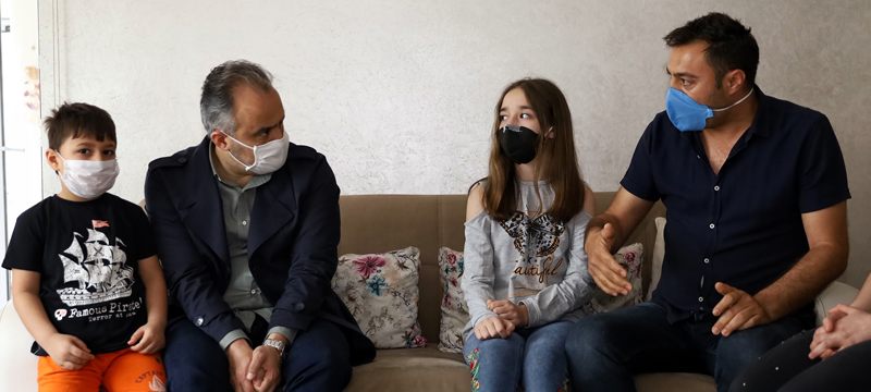 Yaralı zabıtaya ‘geçmiş olsun’ ziyareti