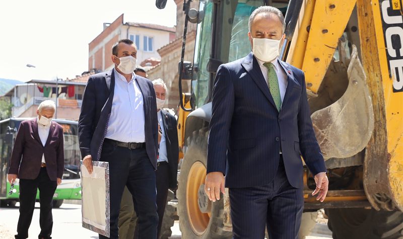 Bursa şantiyeye döndü