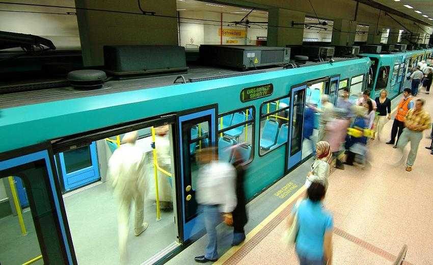 Yıldırım düştü! Bursaray seferleri aksadı...