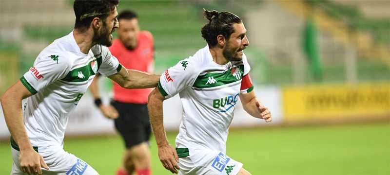 Bursaspor Süper Lig iddiasını kuvvetlendirdi