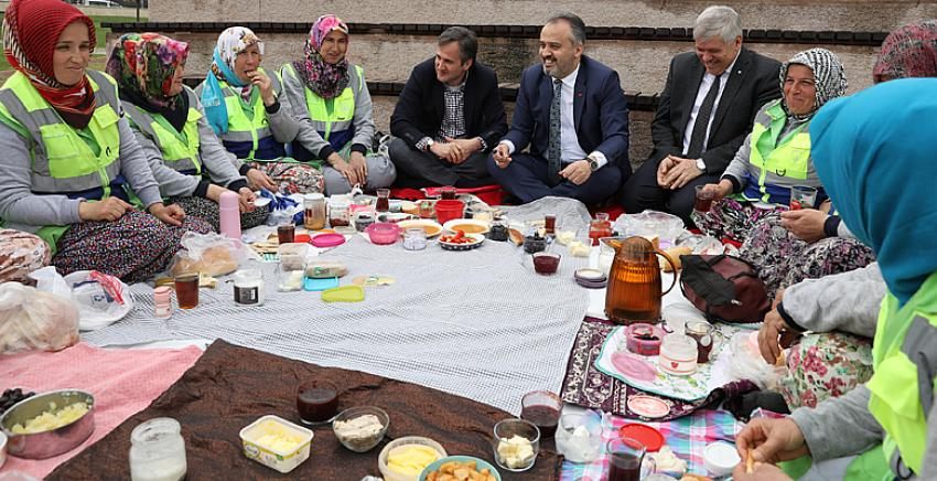 Bursa Büyükşehir’de gün kadınların