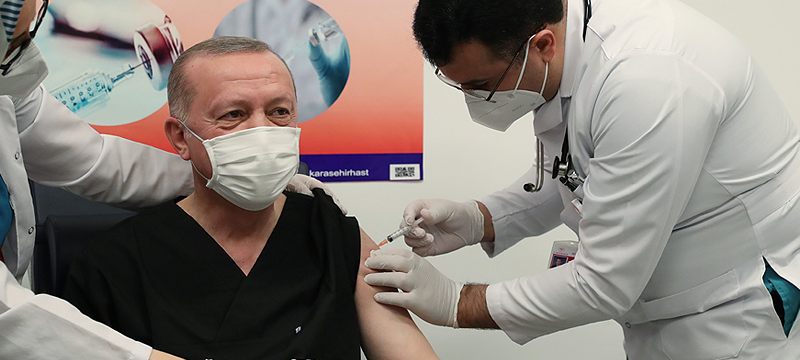 Cumhurbaşkanı Erdoğan koronavirüs aşısı oldu