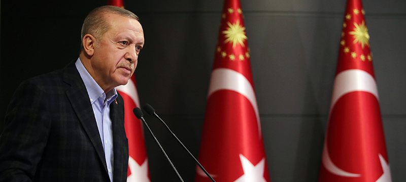 Erdoğan, saldırıya uğrayan geminin kaptanıyla görüştü