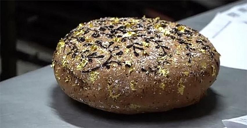 Tanesi 9 bin liraya ekmek