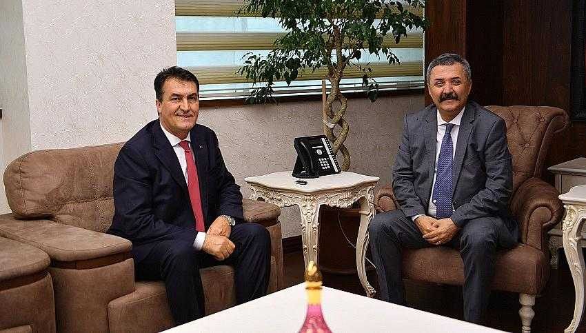 Dündar’dan Emniyet Müdürü Aslan’a hayırlı olsun ziyareti