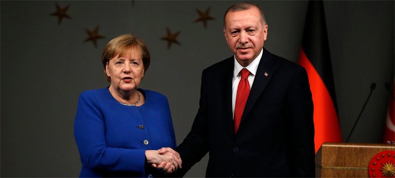 Erdoğan, Almanya Başbakanı Merkel ile görüştü