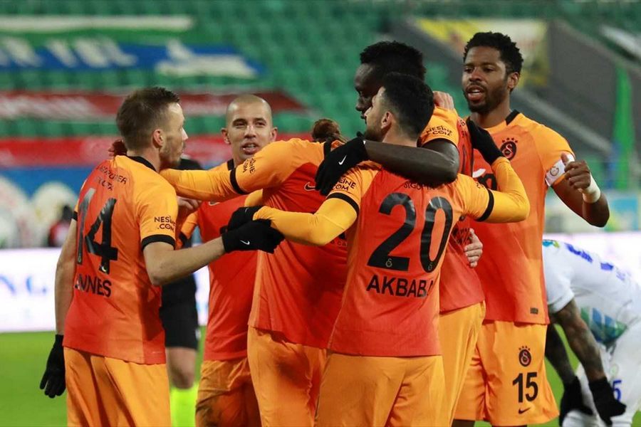 Galatasaray zirve takibini sürdürdü