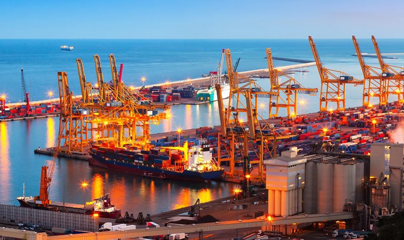 Dış ticaret açığı Temmuz ayında yüzde 18,2 azaldı