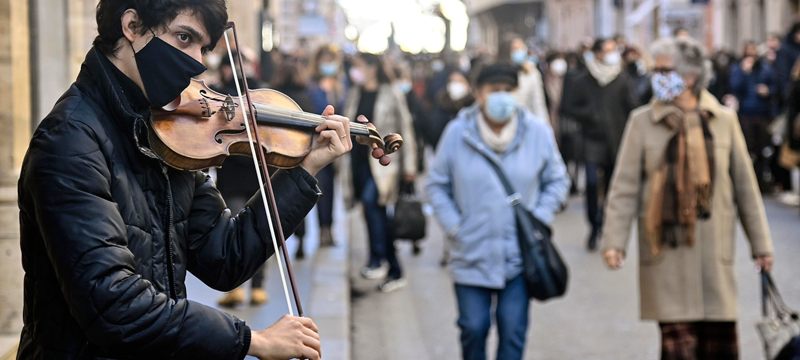 İtalya’da son 24 saatte virüsten 491 kişi öldü