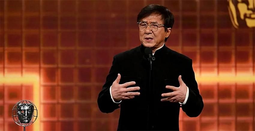Jackie Chan karantinaya alındı iddiası