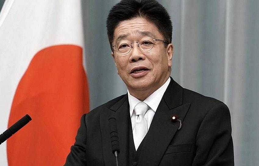 Japonya Sağlık Bakanı Kato’dan özür