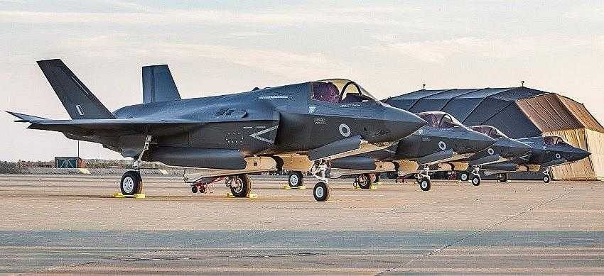 Japon F-35 savaş uçağı okyanus üzerinde kayboldu