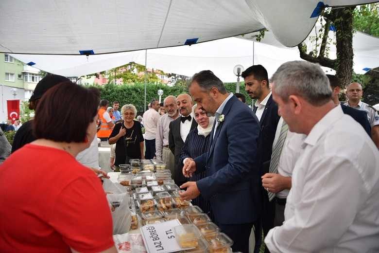 Huzurevi’nde kermes coşkusu