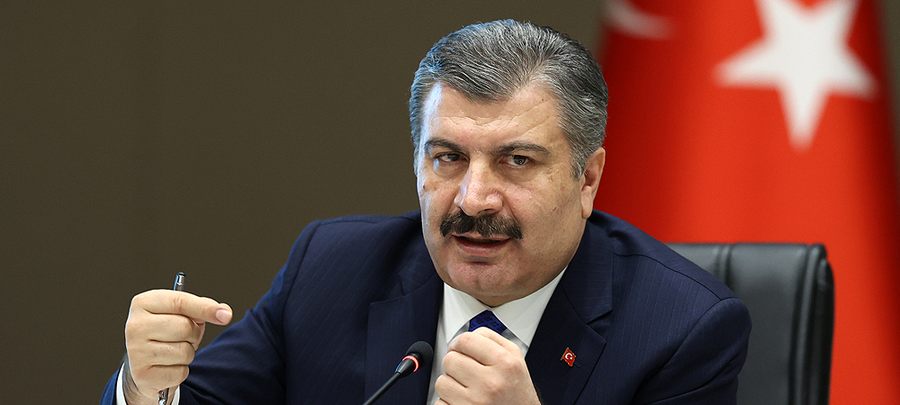 Bakan Koca: Bursa salgının başından bu yana en kritik günlerini yaşıyor