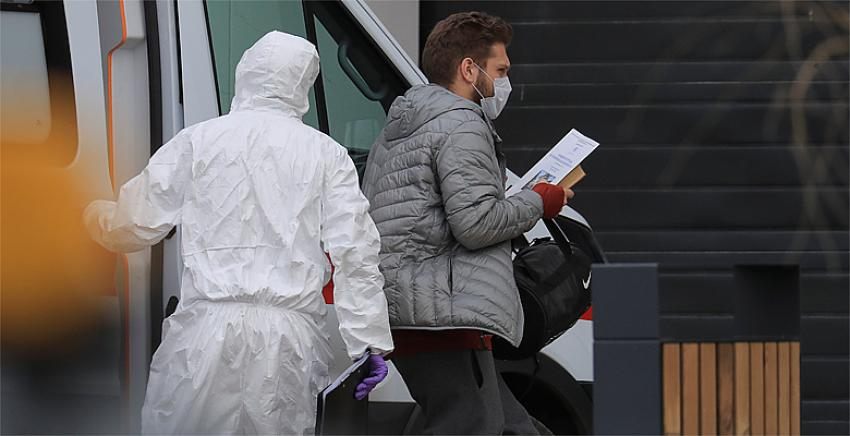 Yunanistan’da korona kaynaklı can kaybı 127 oldu