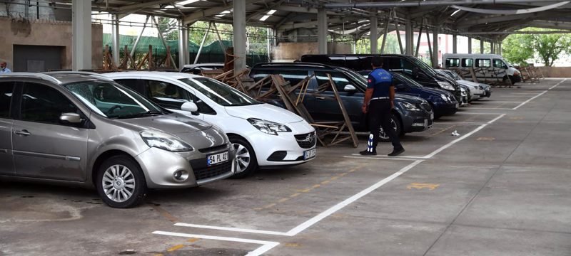 Dolu uyarısı sonrası otoparklar doldu taştı
