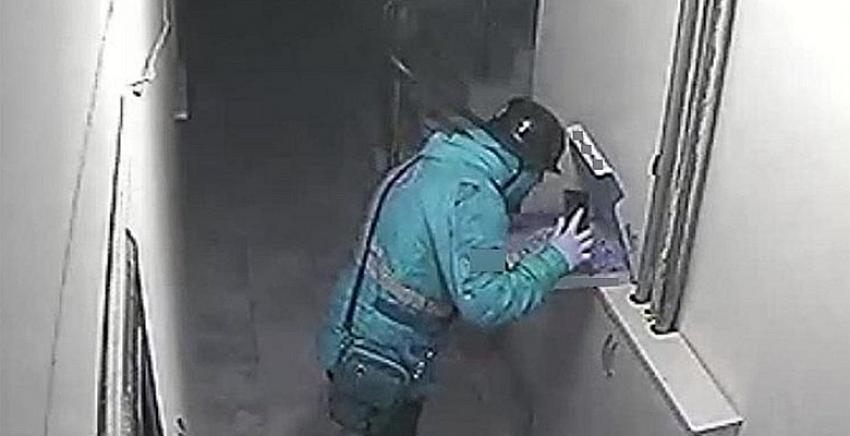 Pizzaya tükürmüştü! İşte istenen ceza...