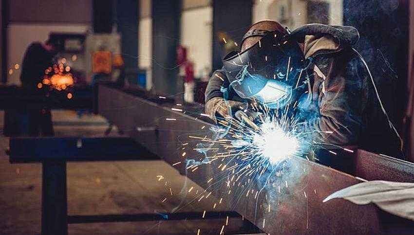 Metal işçileri zam konusunda işverenle anlaştı