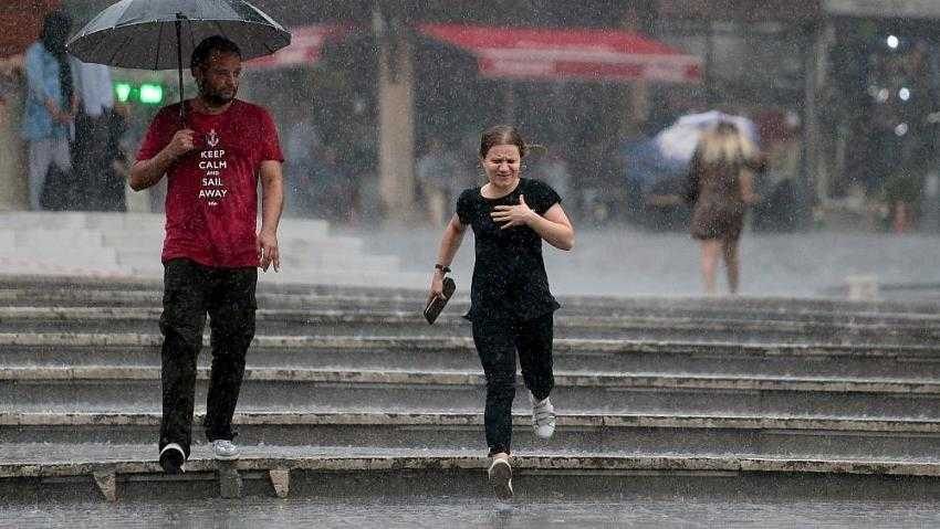 Meteorolojiden sağanak uyarısı: Yurt genelinde etkili olacak