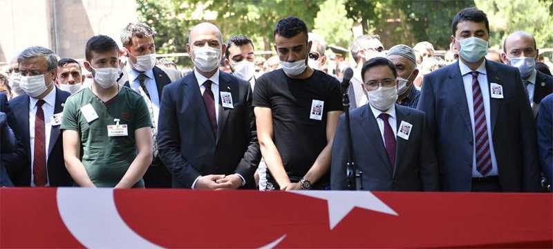 Soylu, Şehit Fatih Manga’yı son yolculuğuna uğurladı