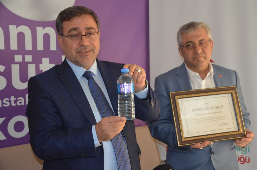 Su şişelerinde 
