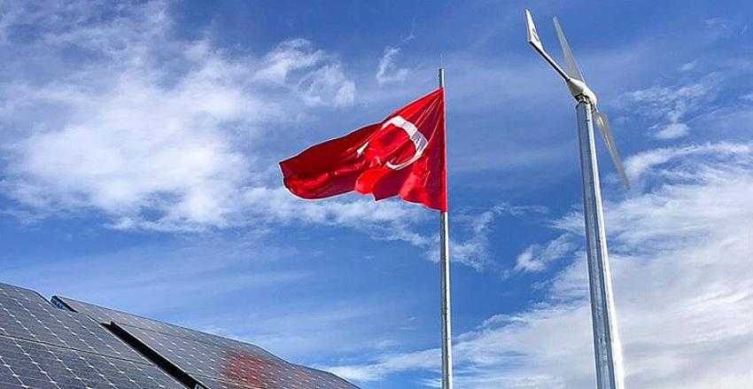 Bakan Dönmez