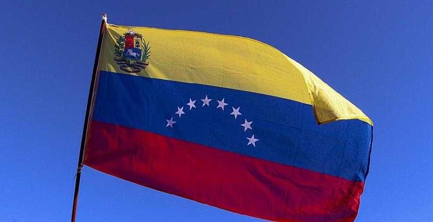 Venezuela ordusu ile yerli halk arasında çatışma
