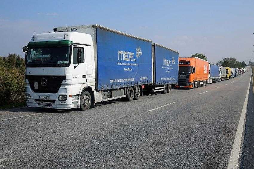 Sınır kapılarında TIR kuyruğu