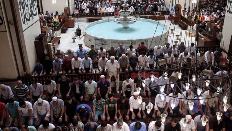 Diyanetten Cuma Namazı açıklaması