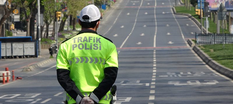 Şehirlerarası seyahat kısıtlaması uzatıldı