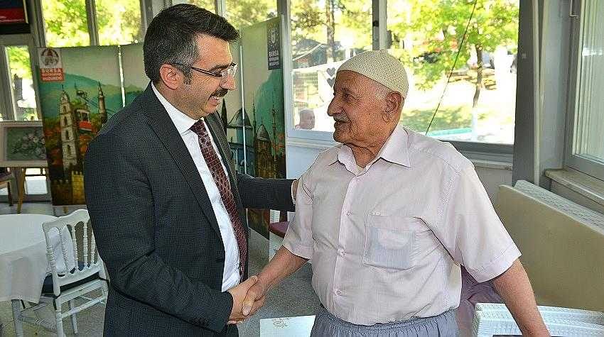 Başkan Yılmaz, Huzurevi