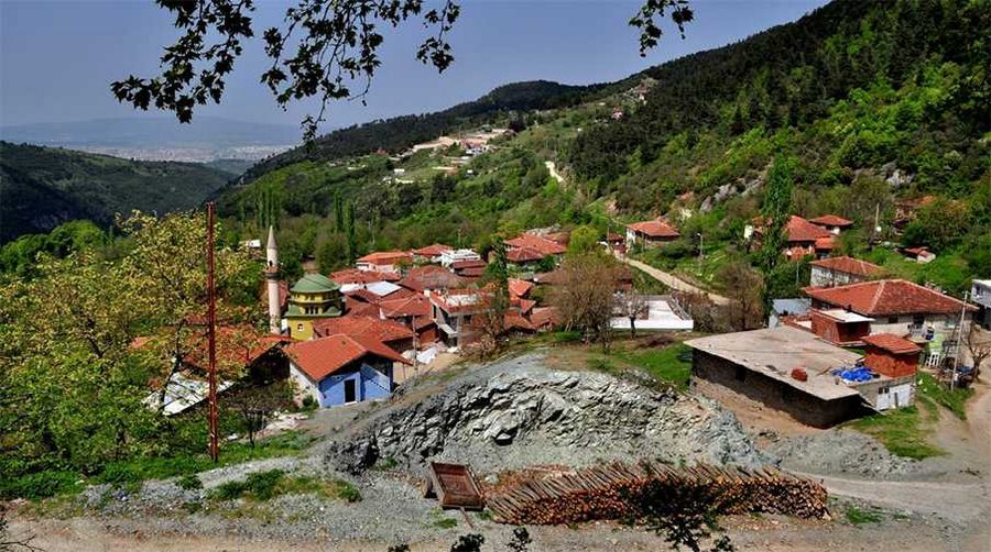 Bin yıllık Yiğitali Köyü çaresiz